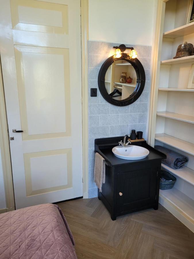 Pastorie Waaxens Bed & Breakfast Екстериор снимка