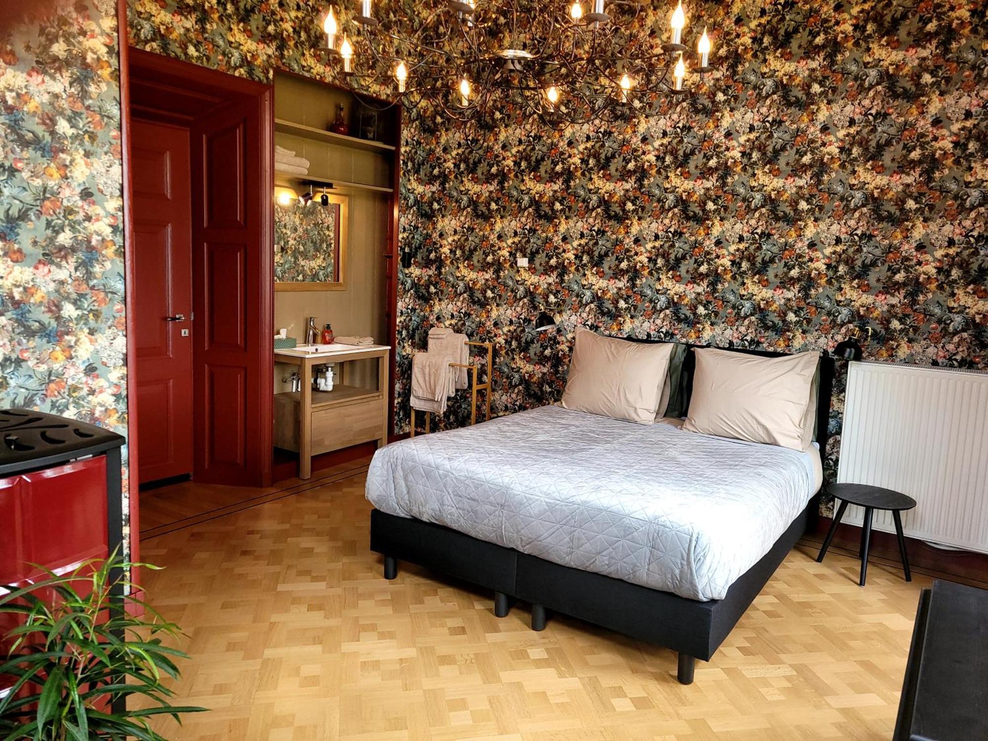 Pastorie Waaxens Bed & Breakfast Екстериор снимка